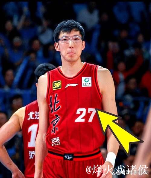 周琦复出砍10分首钢不敌青岛 同曦力克山东 周琦复出砍10分首钢不敌青岛 同曦力克山东