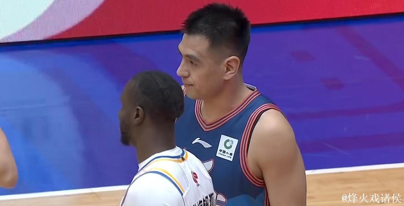 打嗨了！CBA夺冠热门狂赢51分，豪取5连胜，昔日冠军创尴尬纪录！