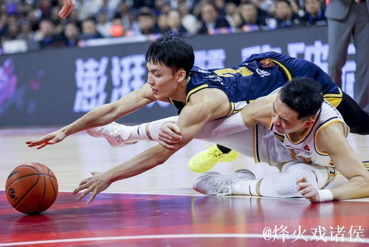 徐杰32+7+9广东不敌四川 原帅20分山西胜宁波